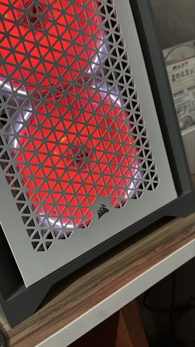 Супер воденой компютер