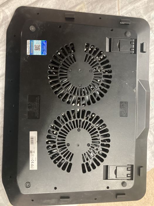 Подставка озлаждение для ноутбука