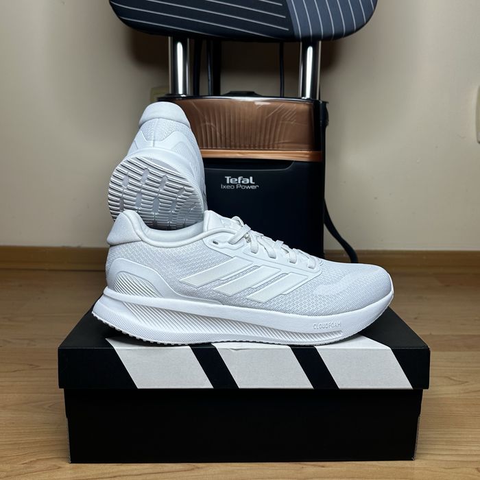 Оригинал Adidas женские кроссовки