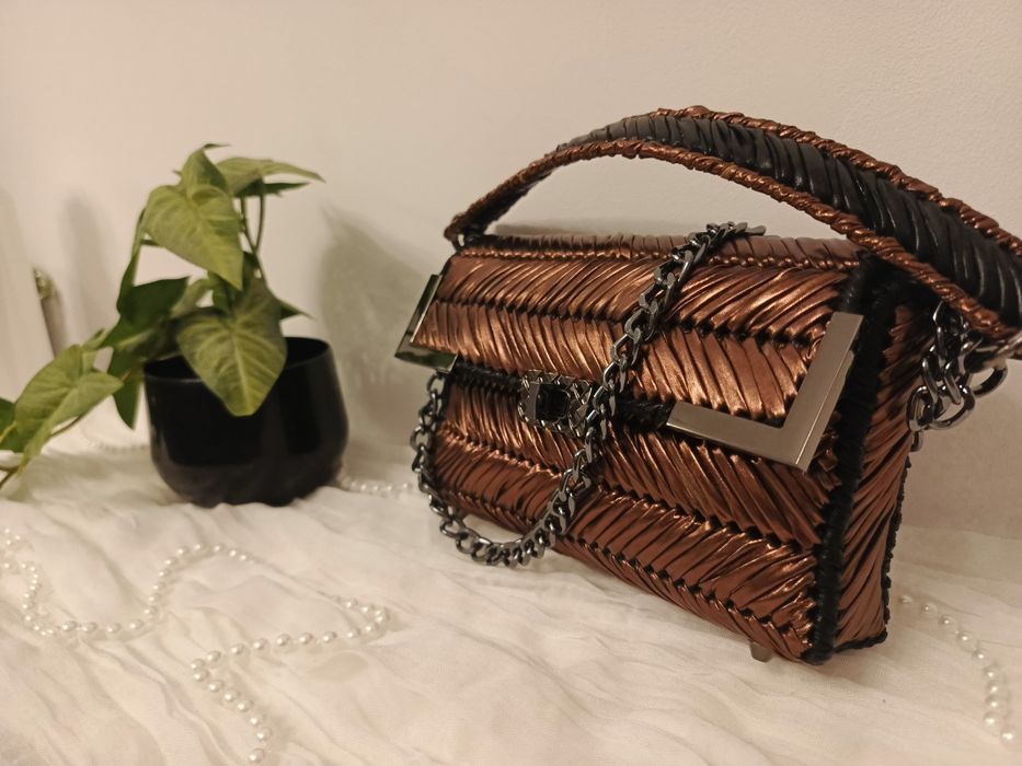 Genți handmade  - un concept unic si  specila