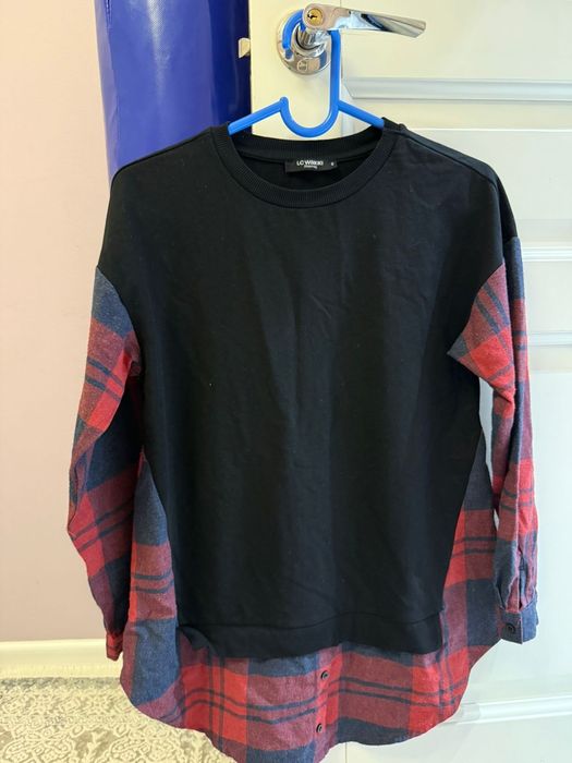 Продам женские свитеры