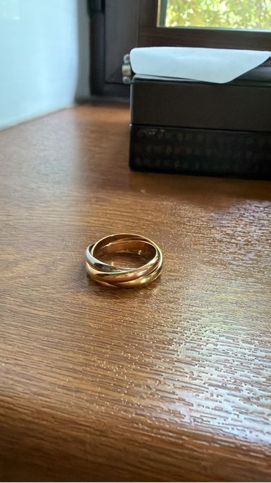 Кольцо Cartier Trinity