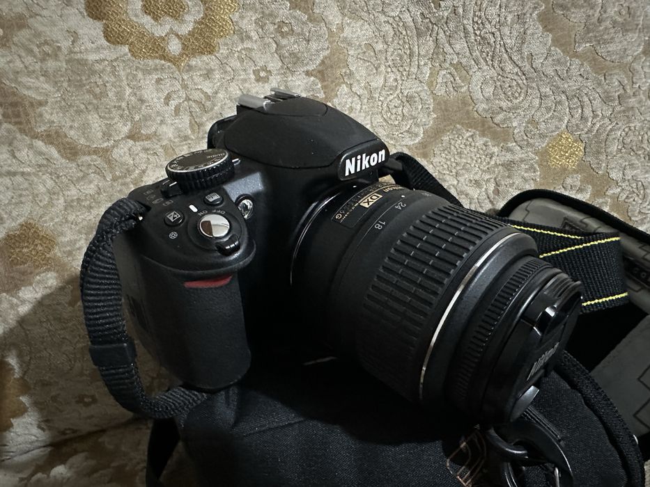Продаю Nikon D3100
