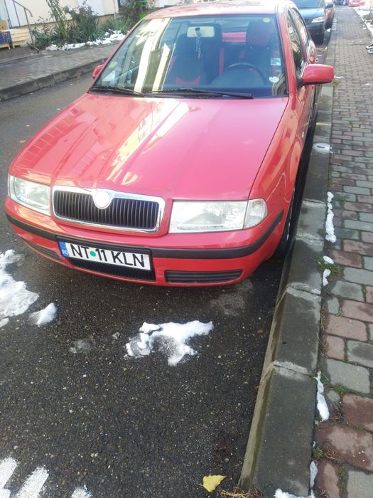 Skoda Octavia 1  1.6 benzina