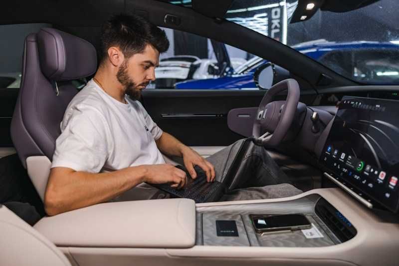 Русификация мультимедиа китайских авто — быстро и безопасно