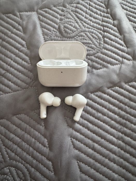 Продаю наушники состояние отличное