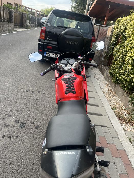 Motocicleta Honda CBR 125R
