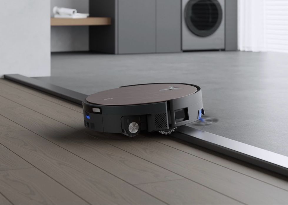 Робот прахосмукачка DEEBOT X11 OmniCyclone Ecovacs