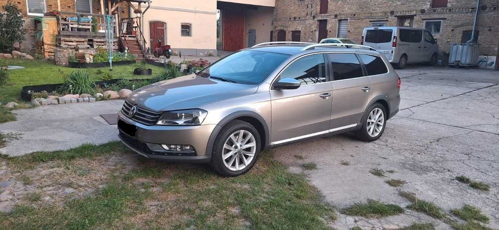 Volkswagen Passat Alltrak 2.0 tdi manual