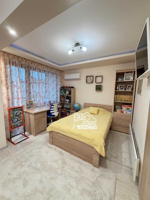 Просторен, обзаведен апартамент за продажба на метри от Жабките