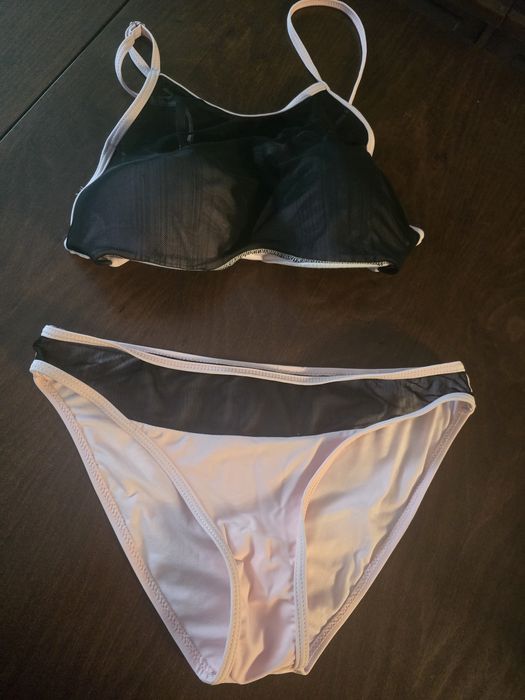 Розов бански с мрежа