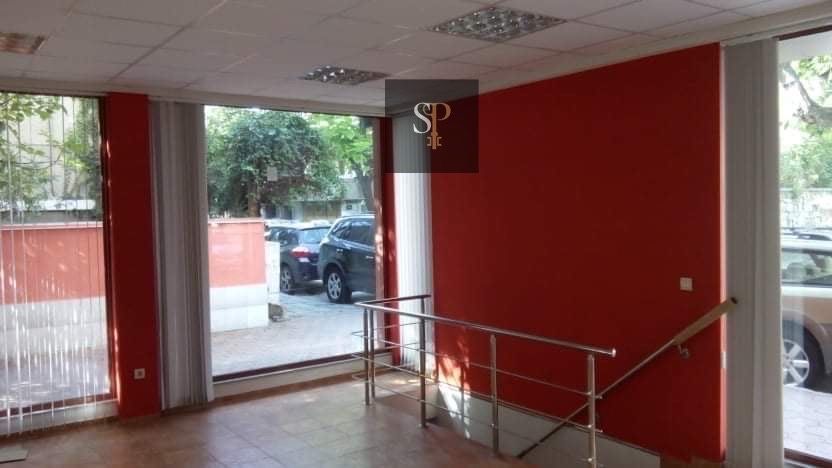 Дава се под наем Офис в Пловдив, Каменица 1 - 70 кв.м за 408 € - Снимка #1