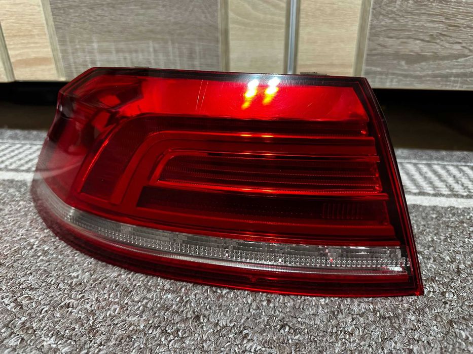 Stopuri spate VW Passat B8 Sedan/Berlina