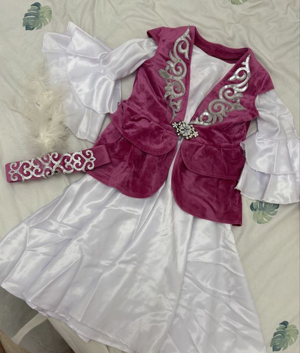 Национальные одежды для девочек