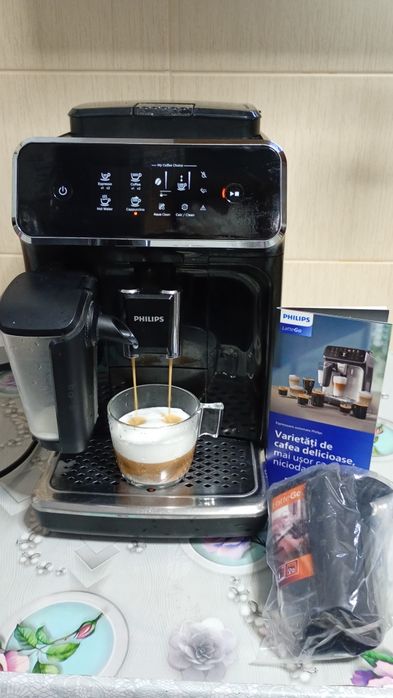 Expresor cafea Philips LatteGo diverse modele cană noua.!