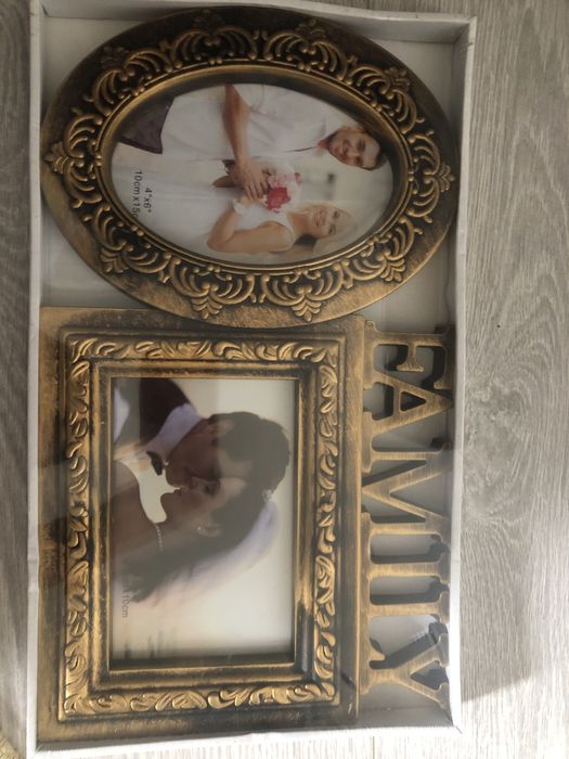 Продаю семейную рамку