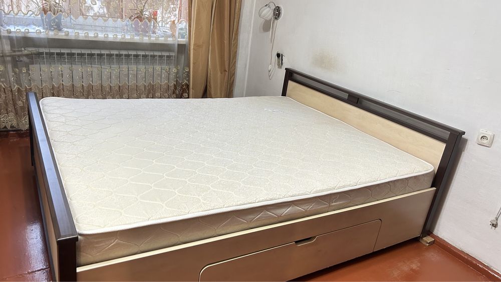 Продажа спального гарнитура