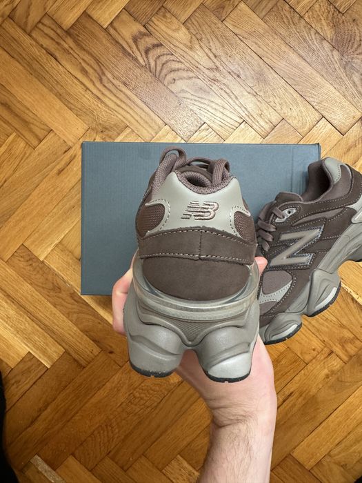 New Balance 9060 Mono Cortado