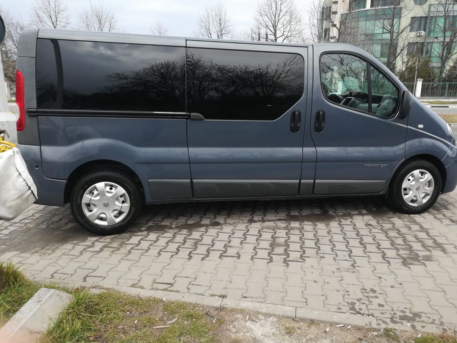 Inchirieri auto cu sau fără sofer, salariati/muncitori/24/24/8+1"5"7"8