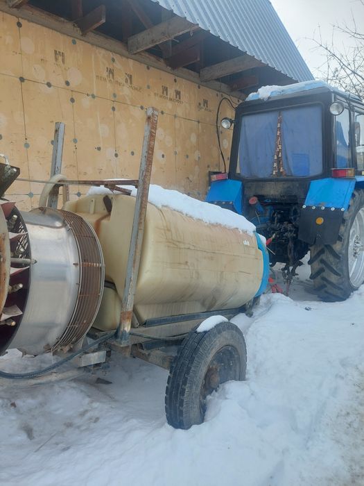 Мтз с Опрыскивателям измельчитель