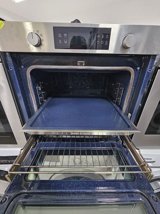 Фурна за вграждане Samsung DualCook