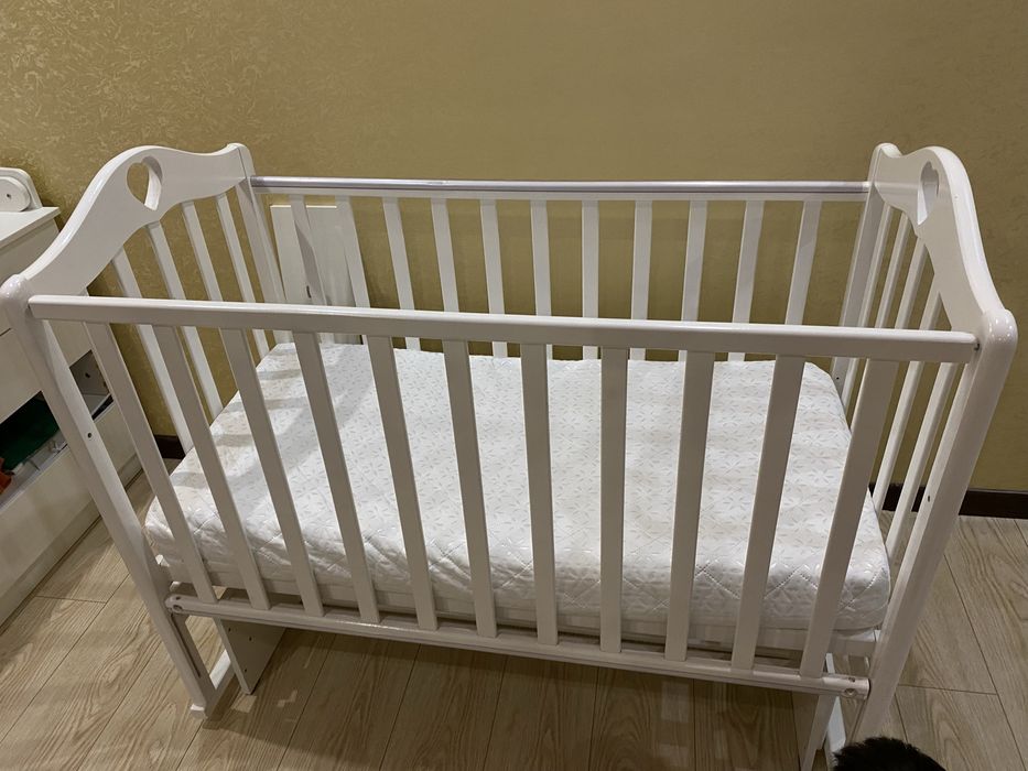 Детская кровать ,в отличном состоянии