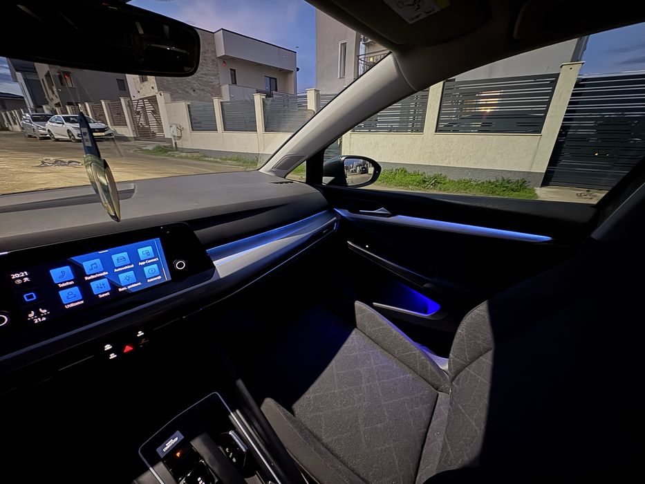 VOLKSWAGEN Golf 2022 — imagine 3