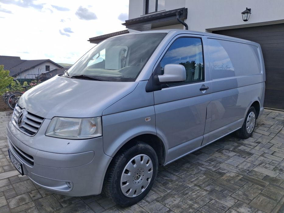 Volkswagen T5  2.5tdi