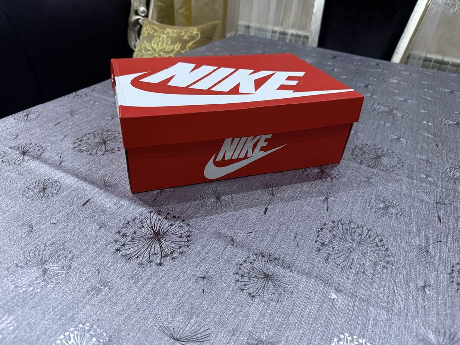 Обувки nike.За повече информация пишете налично на вайбър.