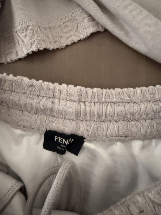 FENDI оригинален екип