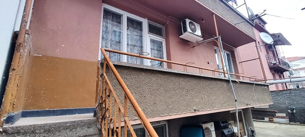 Дава се под наем Тристаен апартамент в Казанлък - 100 кв.м за 398.82 € - Снимка #4
