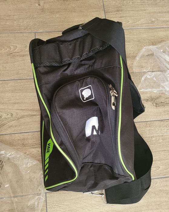 Продавам нова Nevica Ski Bag за ски обувки
