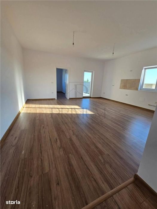Duplex pe parter - zona buna - toate utilitatile