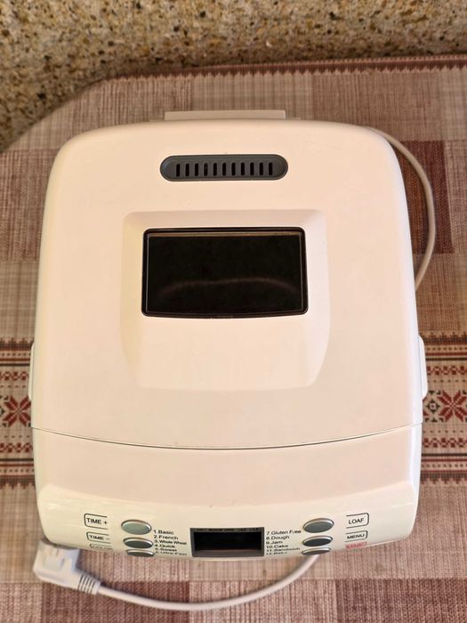 Хлебопекарна Crown CBM-6132