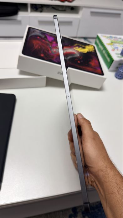 Tableta ipad pro 12.9 256gb 99% baterie wifi+cellular impecabila