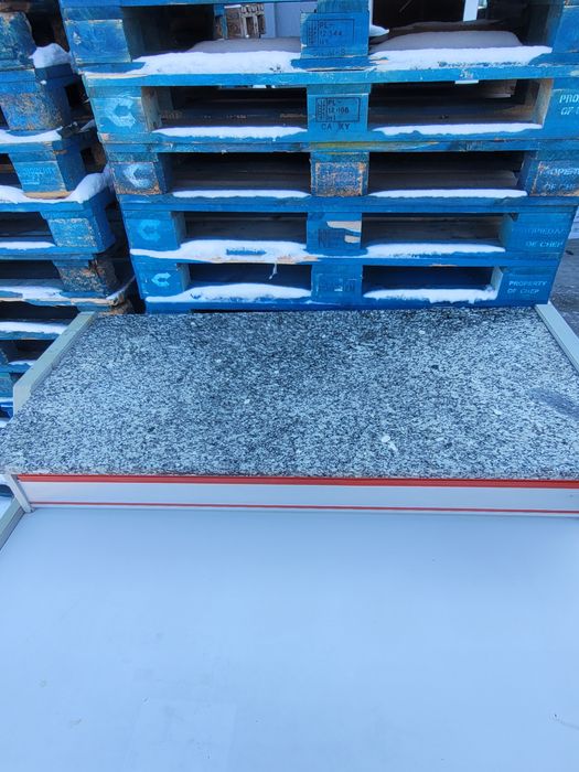 Doua vitrine frigorifice