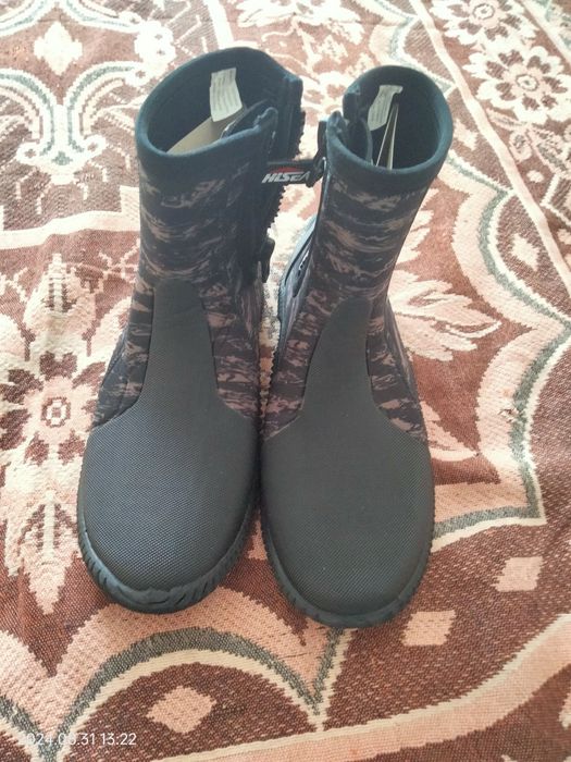 Продам обувь для острой поверхности.