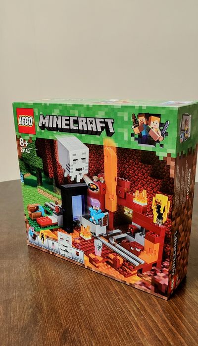 LEGO Minecraft 21143 The Nether Portal