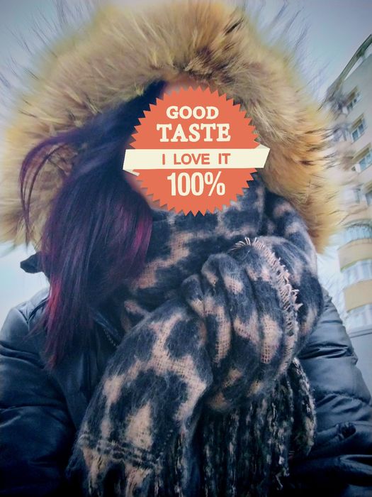 Reducerea zilei! Geacă impermeabila WEEKEND, lungă, neagră,