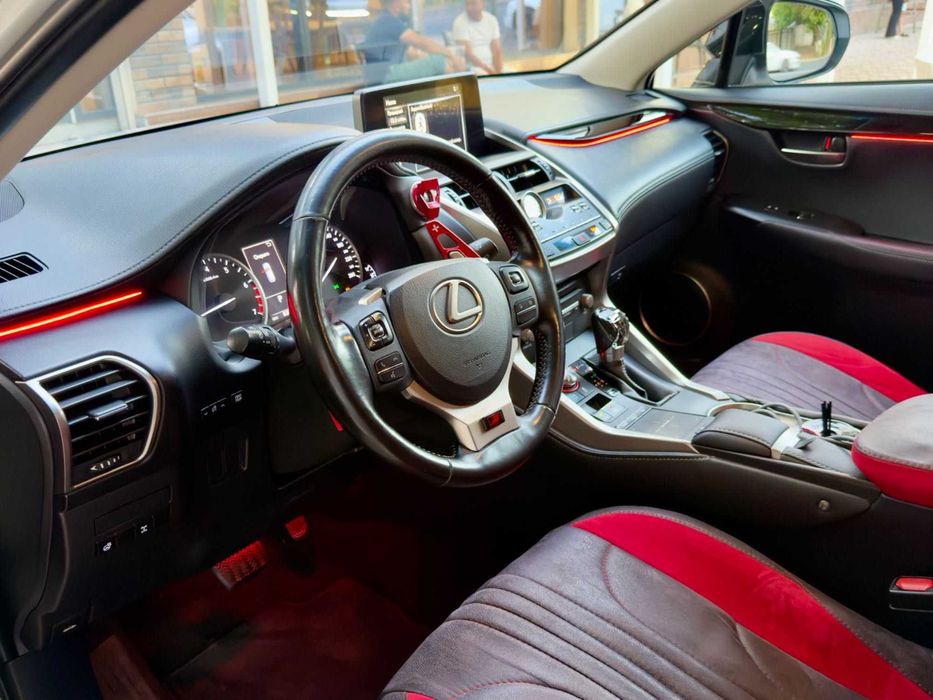 Lexus NX 2018 в рассрочку без банка