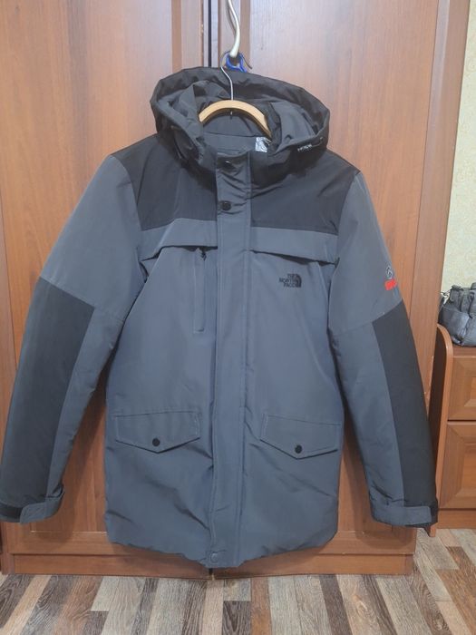 Продам мужской пуховик