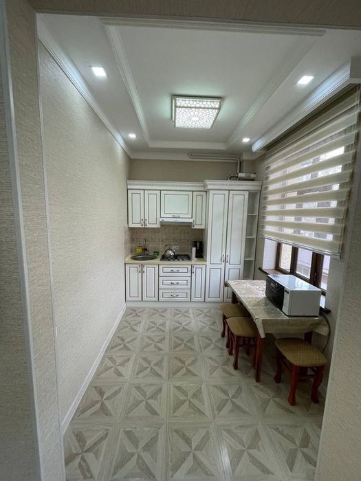 Новза метро ҳудудида 2 хона ли уй ижарага берилади