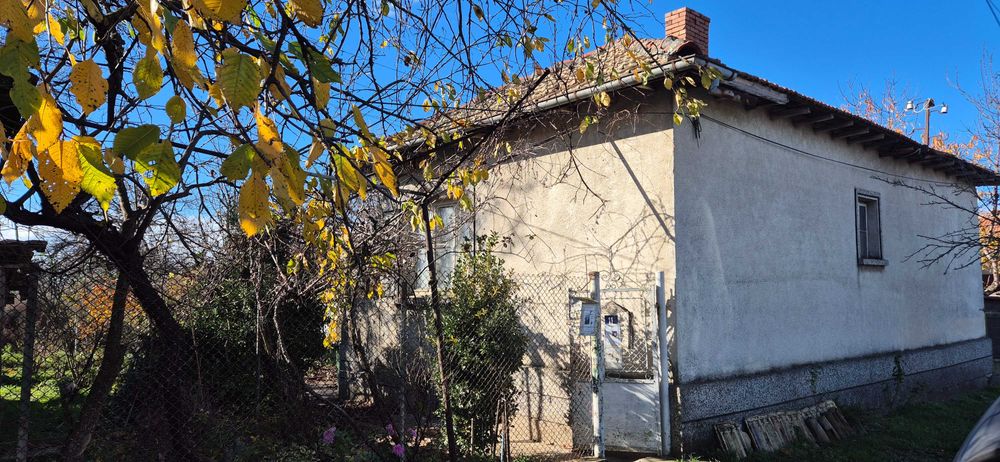 Продава се Къща в Борово - 110 кв.м за 112 €/кв.м - Снимка #1