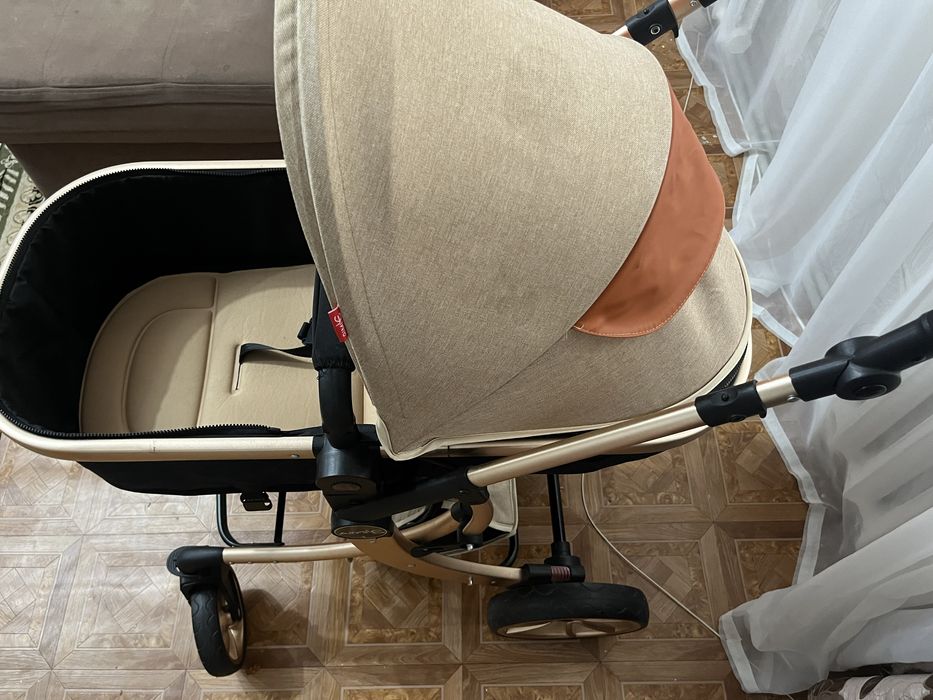 Коляска-трансформер зима лето