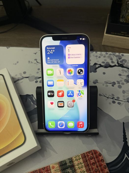 iPhone 12 64GB FULL BOX.Impecabil