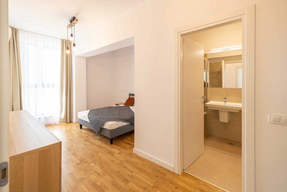 Inchiriez Apartament cu 3 camere Bucuresti zona Baneasa - Proprietar