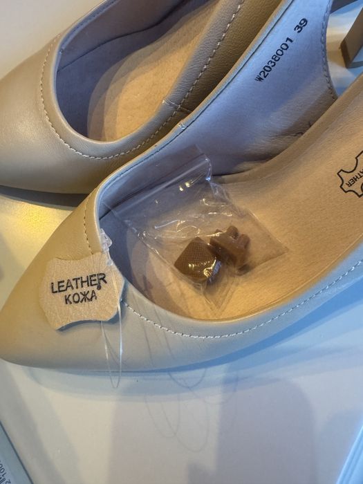 5 пар обуви продам