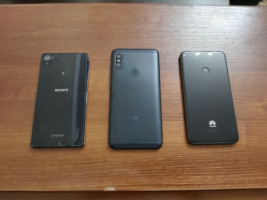 Xiaomi, sony, Huawei смартфоны продаю вместе.