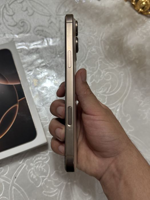 iPhone 16 pro max 1 tr