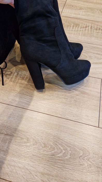 Чизми от велур 38 номер